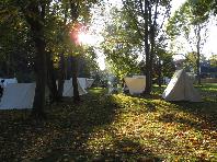 The camp in the church garden